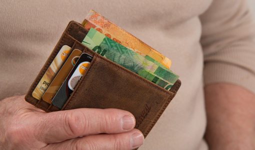 Pozytywna historia kredytowa - portfel, karty